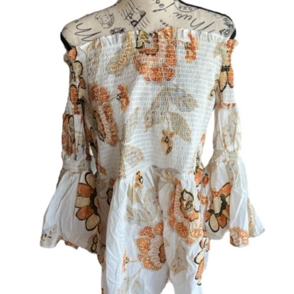 LC Lauren Conrad - Picture 1 of 5